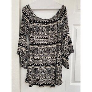 Astoria Born Bell Sleeve Black And White Patterned Tunic Top / Size M Medium
